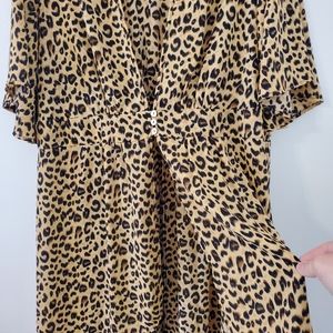 Torrid size 2 leopard duster blouse